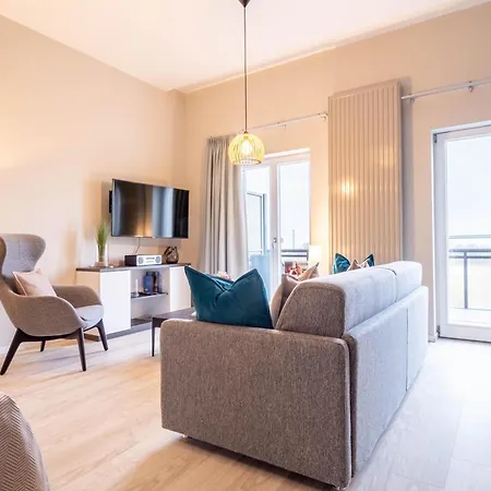 Himmelblau * Wustrow (Fischland)